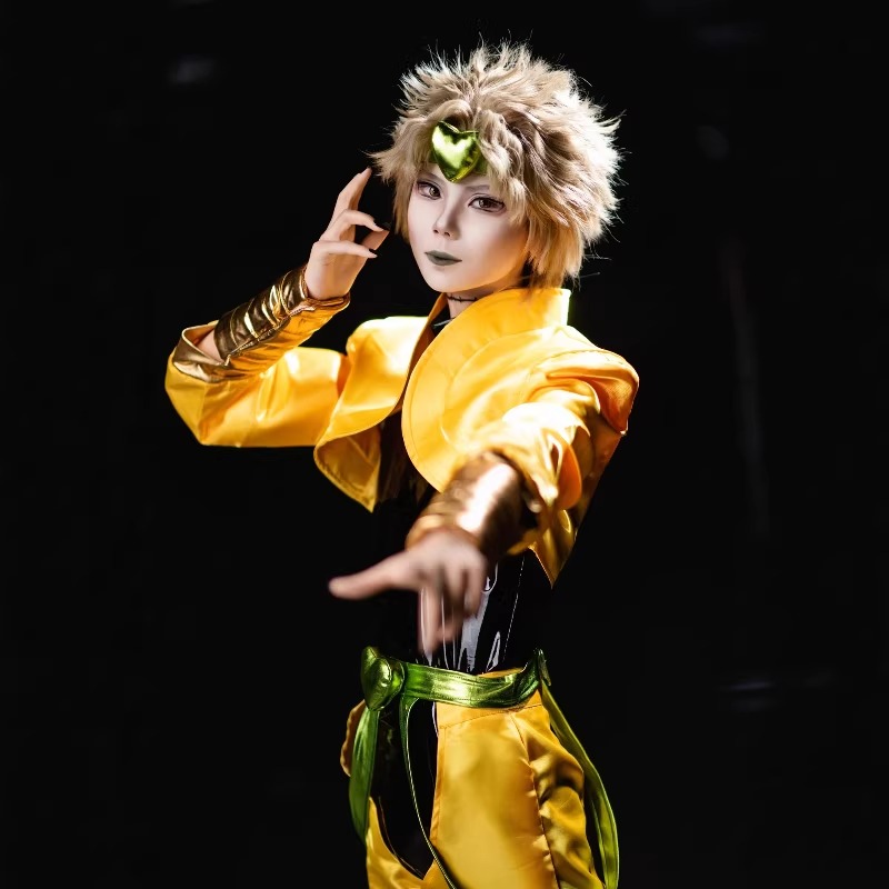 Disfraz de Dio Brando de JoJo' - Cosplay Wig Colored reseña y precio