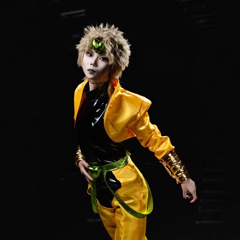 Disfraz de Dio Brando de JoJo' - Cosplay Wig Colored reseña y precio